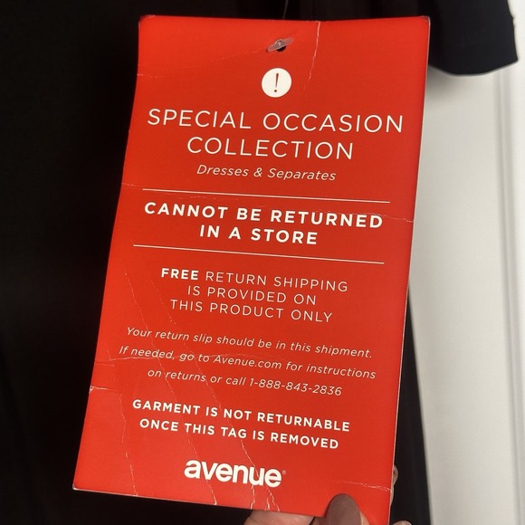 NWT Avenue Formal Dress Size 14 Long Sleeve With Cold Shoulder - Picture 4 of 13